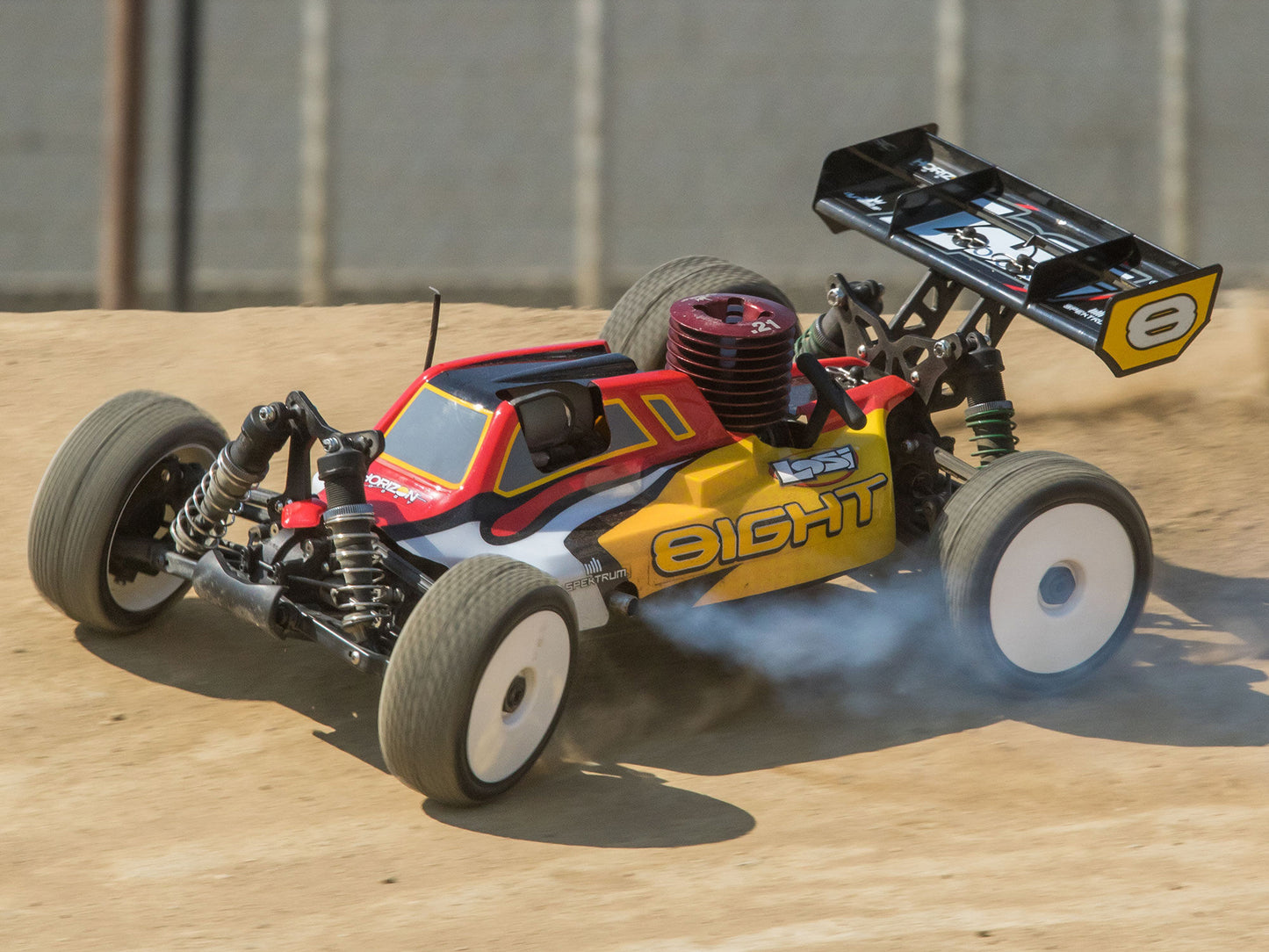 1/8 8IGHT 4WD Nitro Buggy RTR, Red/Yellow